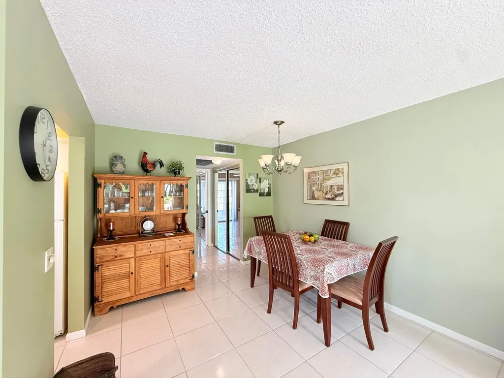 204 Durham D Deerfield Beach FL 33442