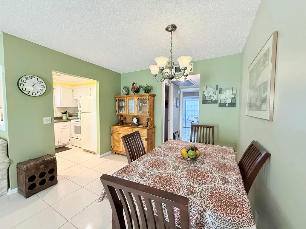 204 Durham D Deerfield Beach FL 33442