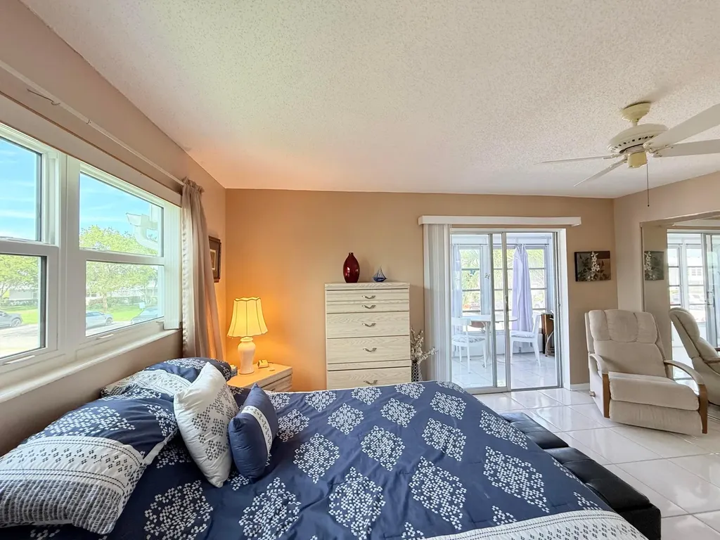 204 Durham D Deerfield Beach FL 33442