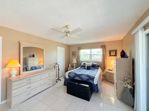 204 Durham D Deerfield Beach FL 33442