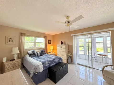 204 Durham D Deerfield Beach FL 33442