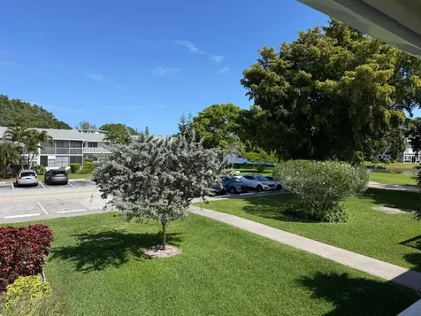 204 Durham D Deerfield Beach FL 33442