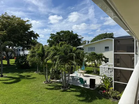 204 Durham D Deerfield Beach FL 33442