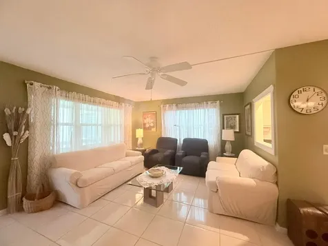 204 Durham D Deerfield Beach FL 33442