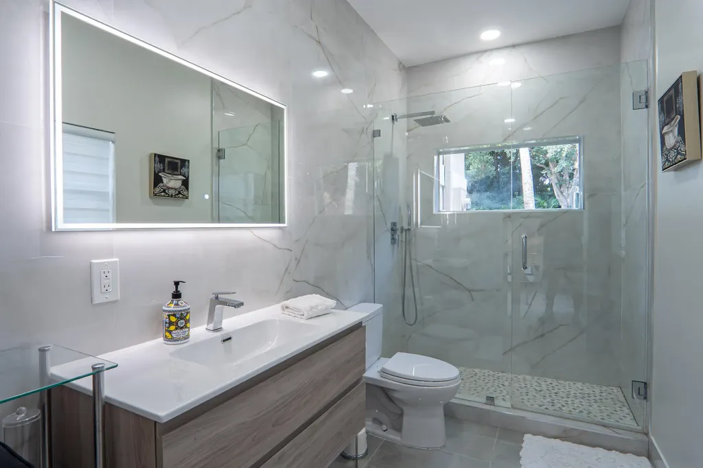 6670 NW 27th Avenue Boca Raton FL 33496