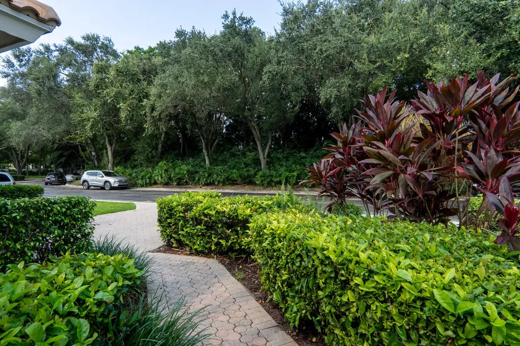 6670 NW 27th Avenue Boca Raton FL 33496
