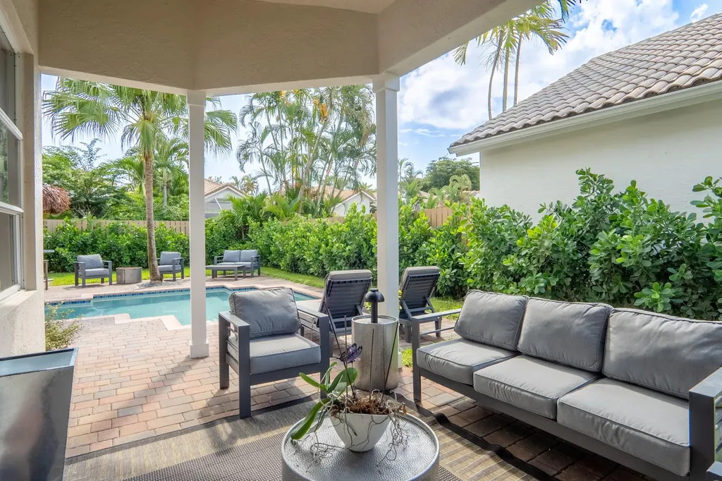 6670 NW 27th Avenue Boca Raton FL 33496