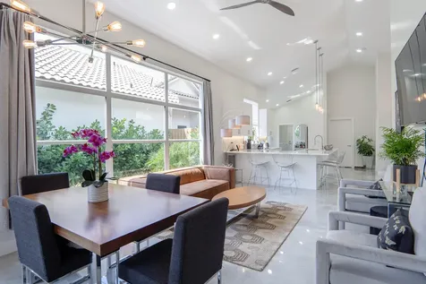 6670 NW 27th Avenue Boca Raton FL 33496