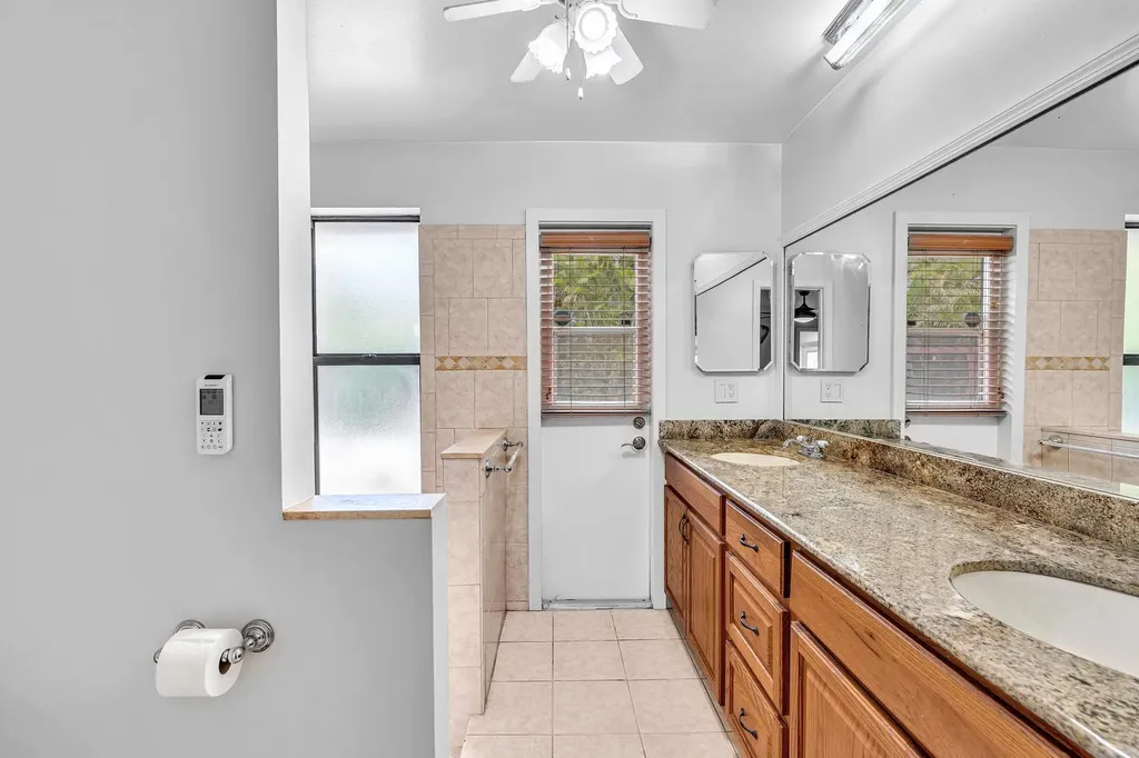 10133 NW 2nd Street Coral Springs FL 33071
