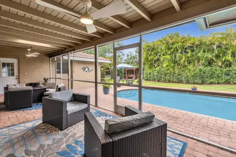 10133 NW 2nd Street Coral Springs FL 33071