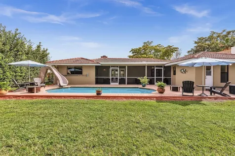 10133 NW 2nd Street Coral Springs FL 33071