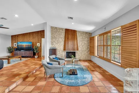 10133 NW 2nd Street Coral Springs FL 33071