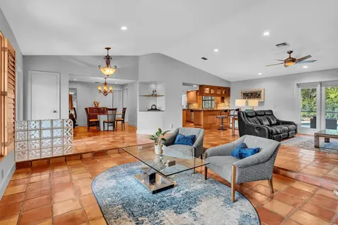 10133 NW 2nd Street Coral Springs FL 33071