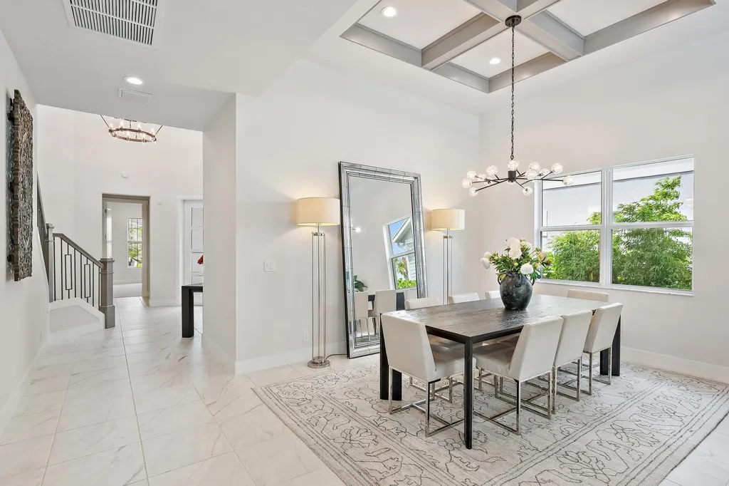 9338 Crestview Circle Palm Beach Gardens FL 33412