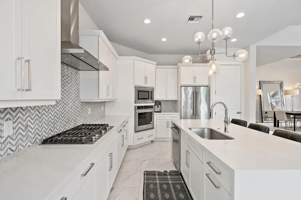 9338 Crestview Circle Palm Beach Gardens FL 33412