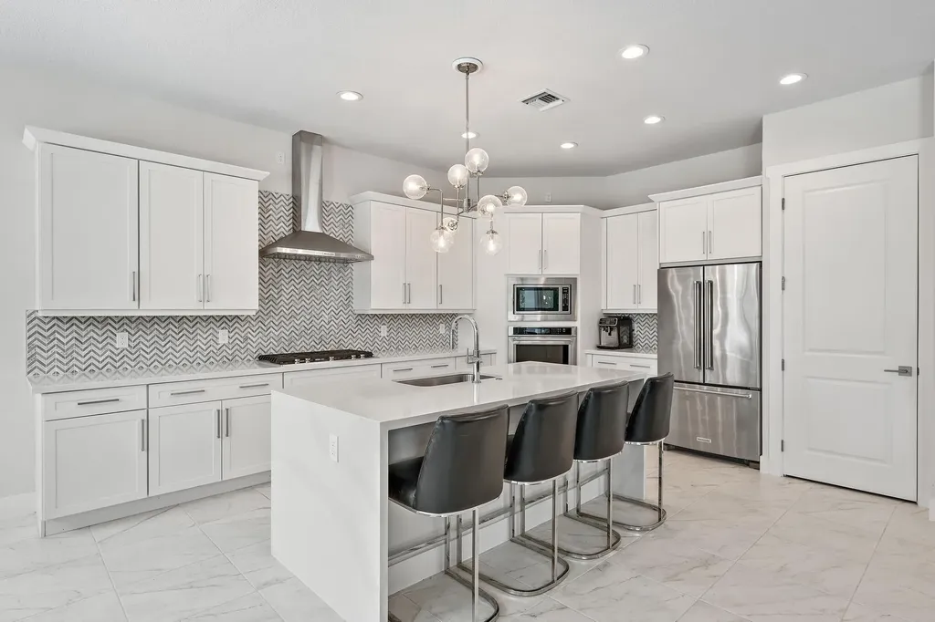 9338 Crestview Circle Palm Beach Gardens FL 33412