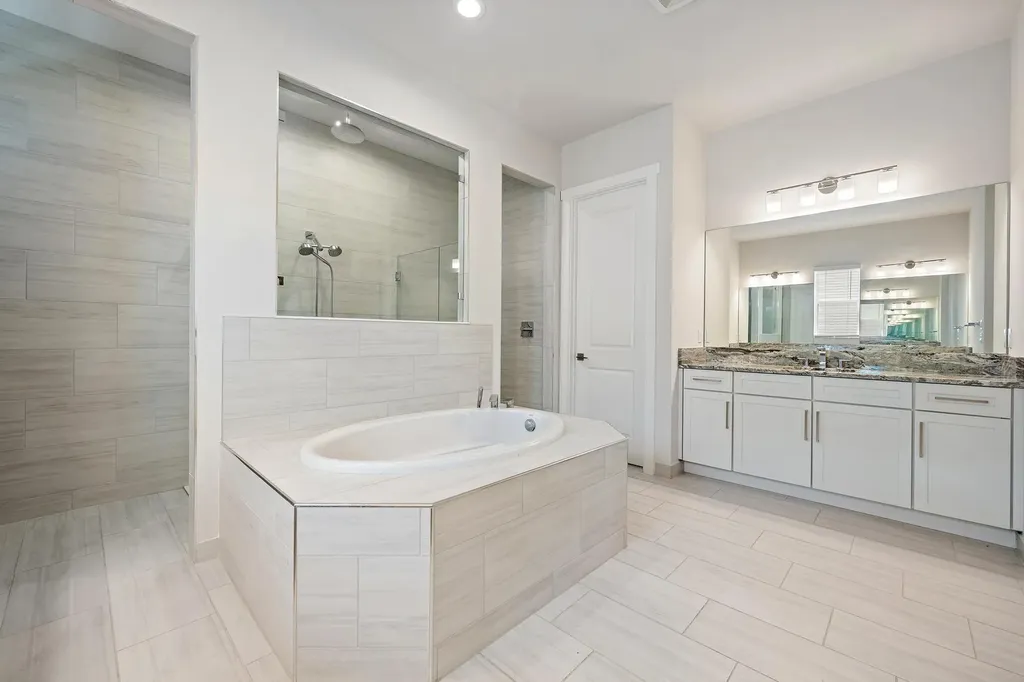 9338 Crestview Circle Palm Beach Gardens FL 33412