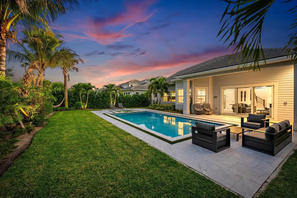 9338 Crestview Circle Palm Beach Gardens FL 33412