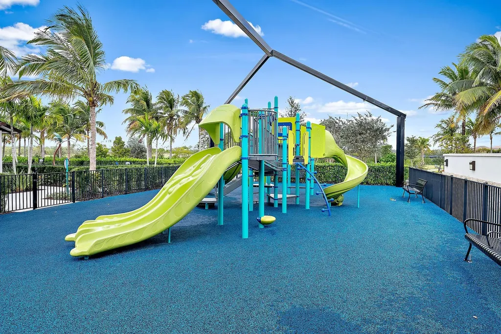 9338 Crestview Circle Palm Beach Gardens FL 33412