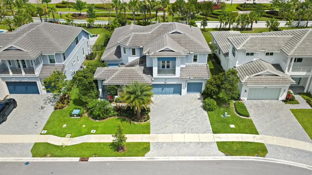9338 Crestview Circle Palm Beach Gardens FL 33412