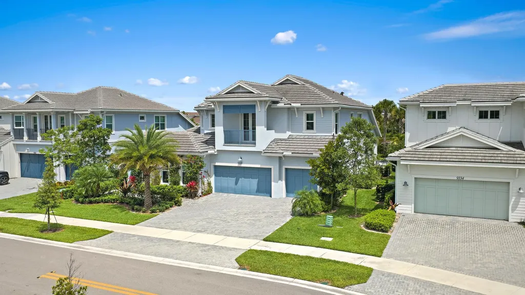 9338 Crestview Circle Palm Beach Gardens FL 33412