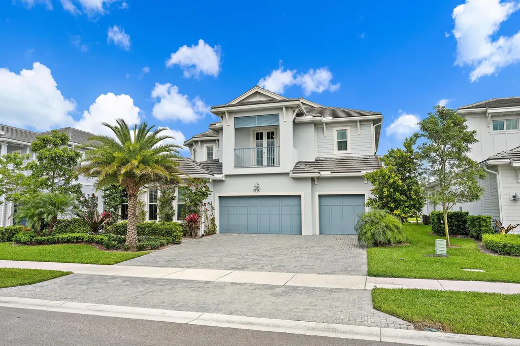 9338 Crestview Circle Palm Beach Gardens FL 33412