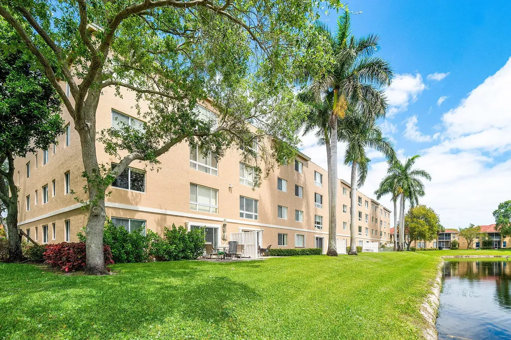 12540 Majesty Circle Boynton Beach FL 33437