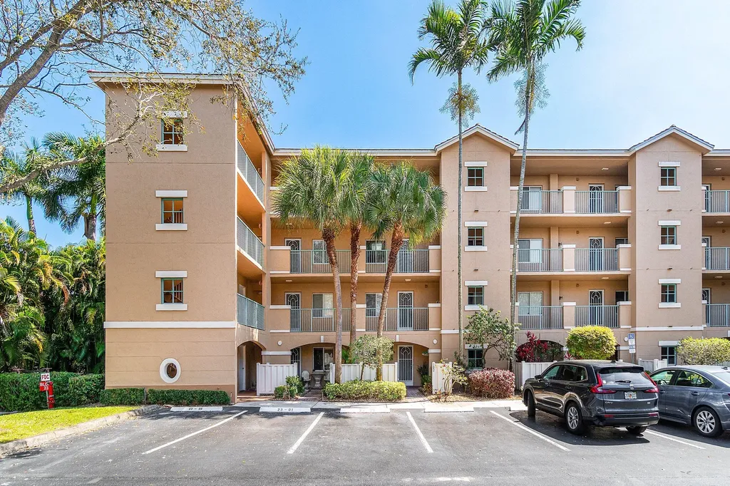 12540 Majesty Circle Boynton Beach FL 33437