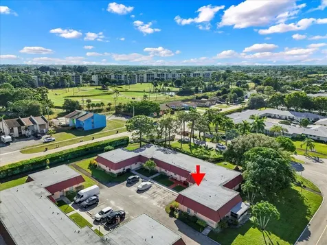 102 Amherst Lane Greenacres FL 33467