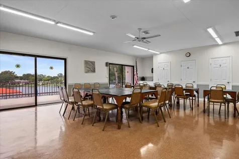 102 Amherst Lane Greenacres FL 33467