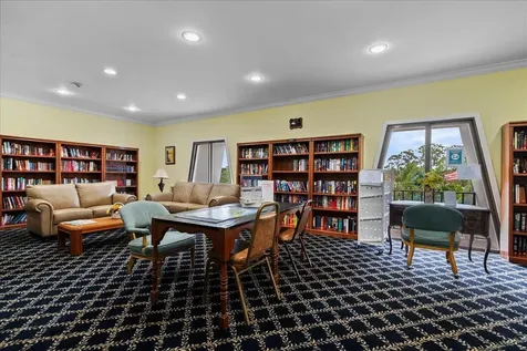102 Amherst Lane Greenacres FL 33467