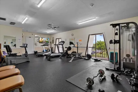 102 Amherst Lane Greenacres FL 33467