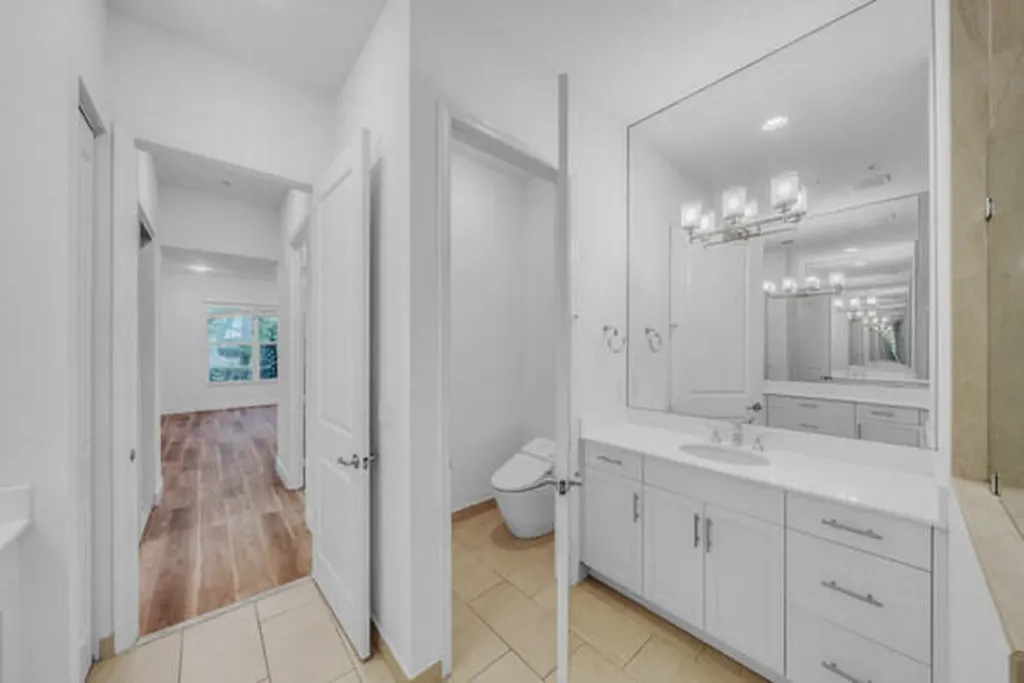 23008 Clear Echo Drive Boca Raton FL 33433