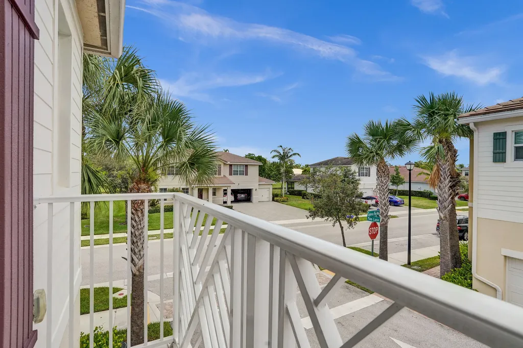99 Palm Lane Royal Palm Beach FL 33411