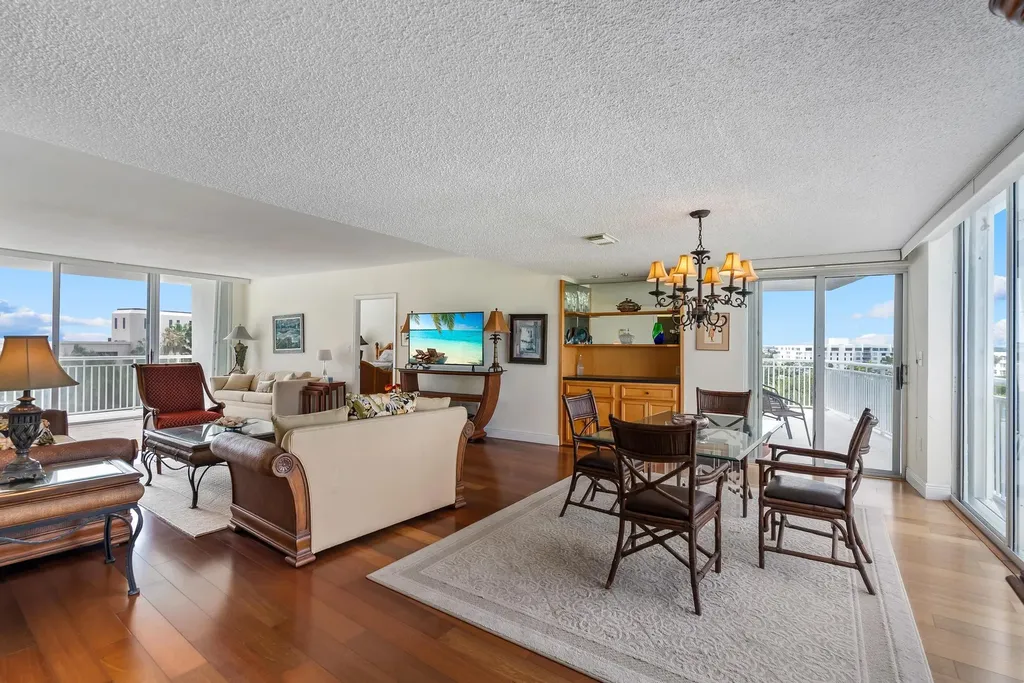 2780 S Ocean Boulevard Palm Beach FL 33480