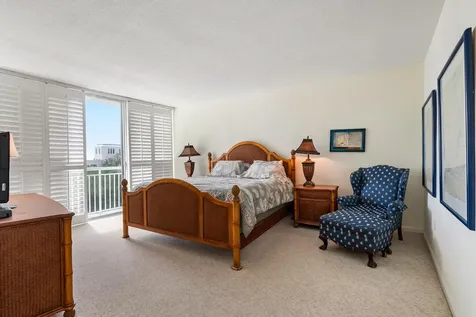 2780 S Ocean Boulevard Palm Beach FL 33480