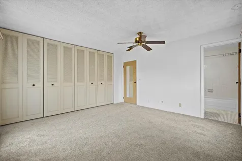 102 Amherst Lane Greenacres FL 33467