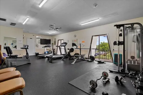 102 Amherst Lane Greenacres FL 33467