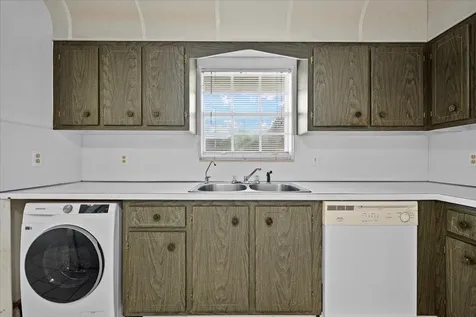 102 Amherst Lane Greenacres FL 33467