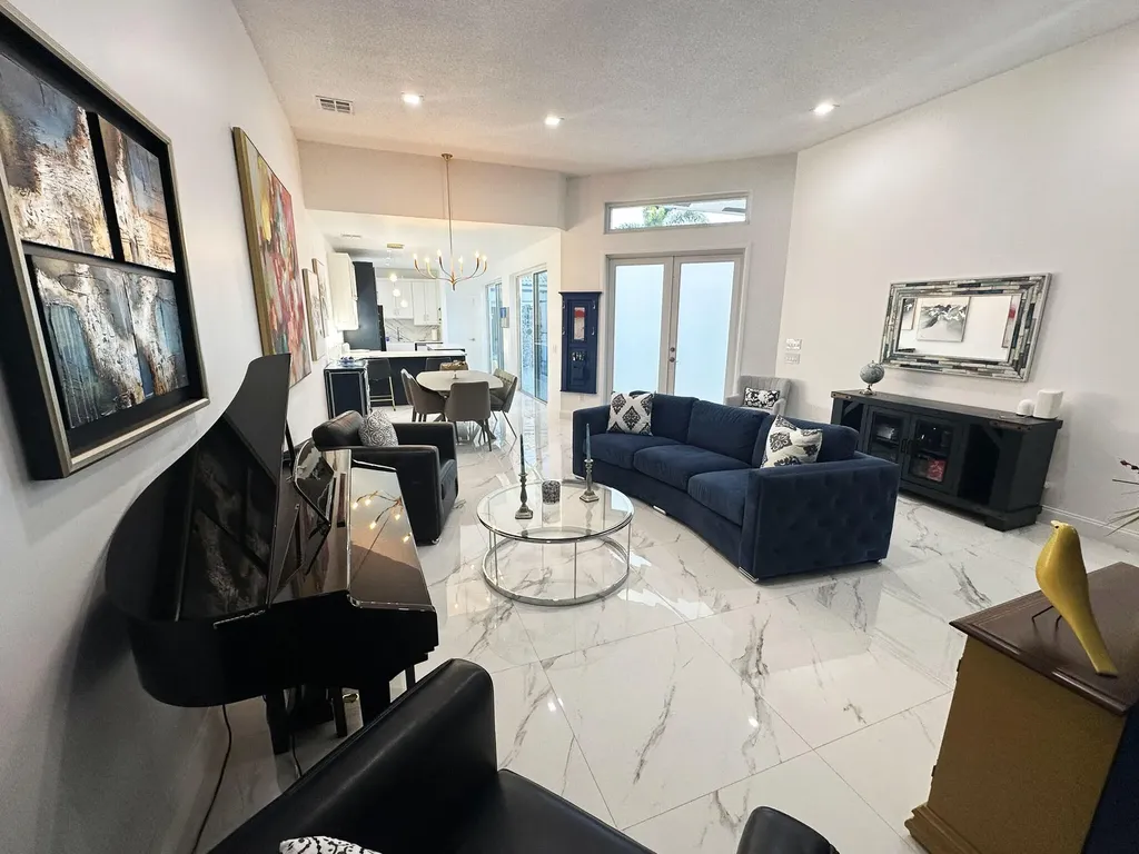 3731 Mykonos Court Boca Raton FL 33487