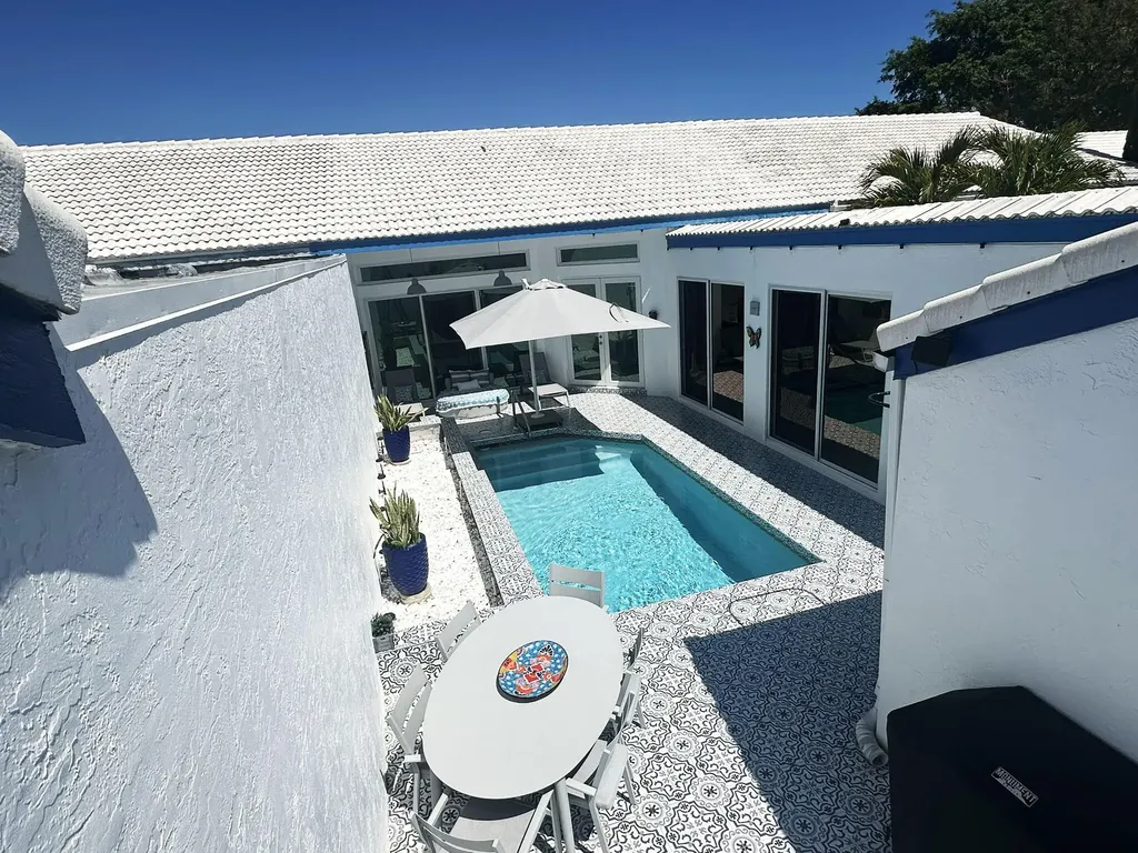3731 Mykonos Court Boca Raton FL 33487