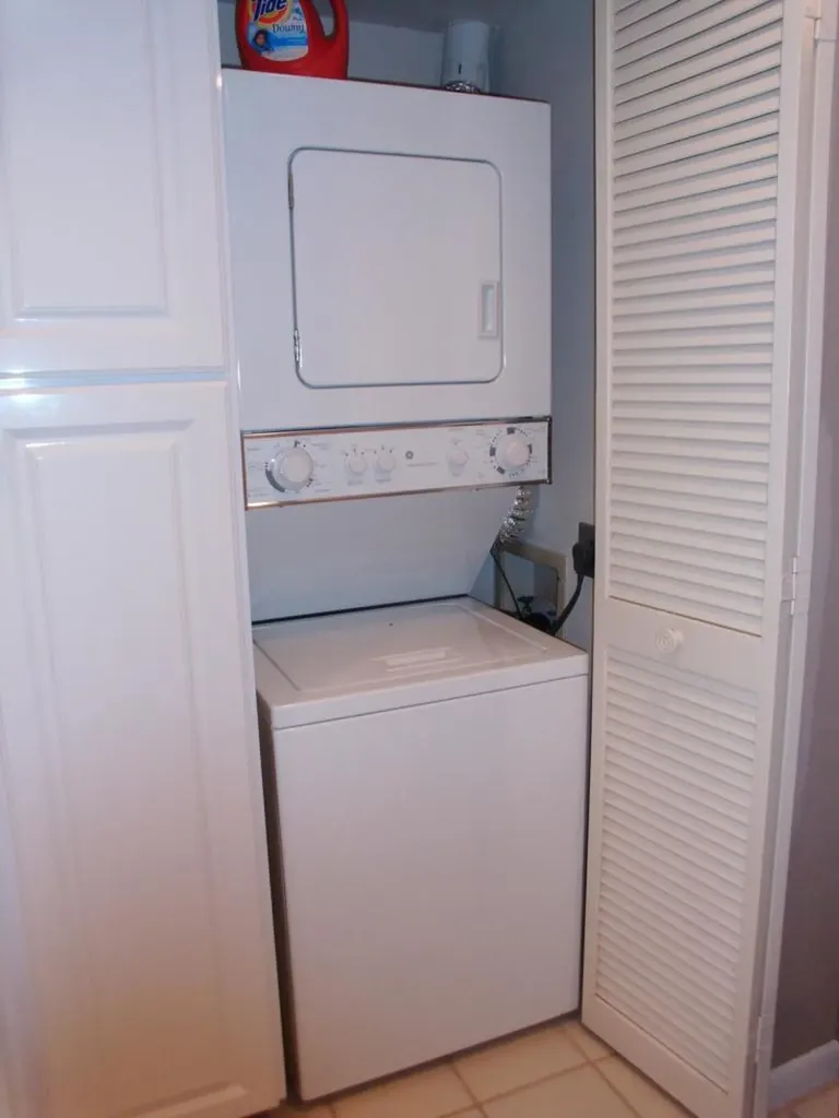 1605 Us-1 Jupiter FL 33477