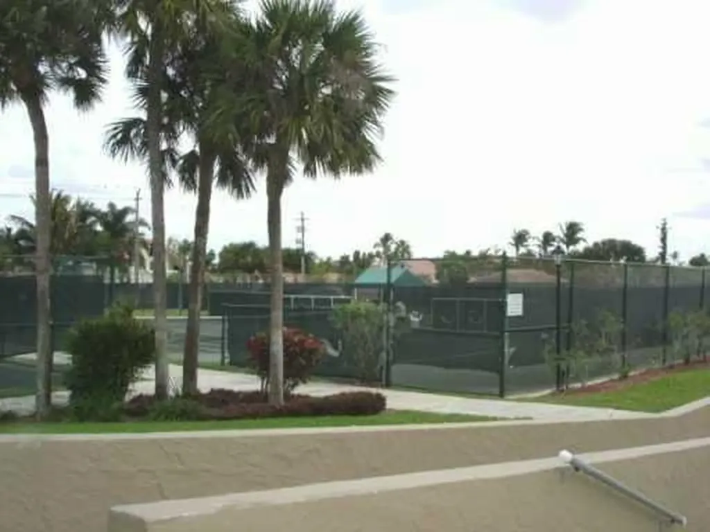 1605 Us-1 Jupiter FL 33477