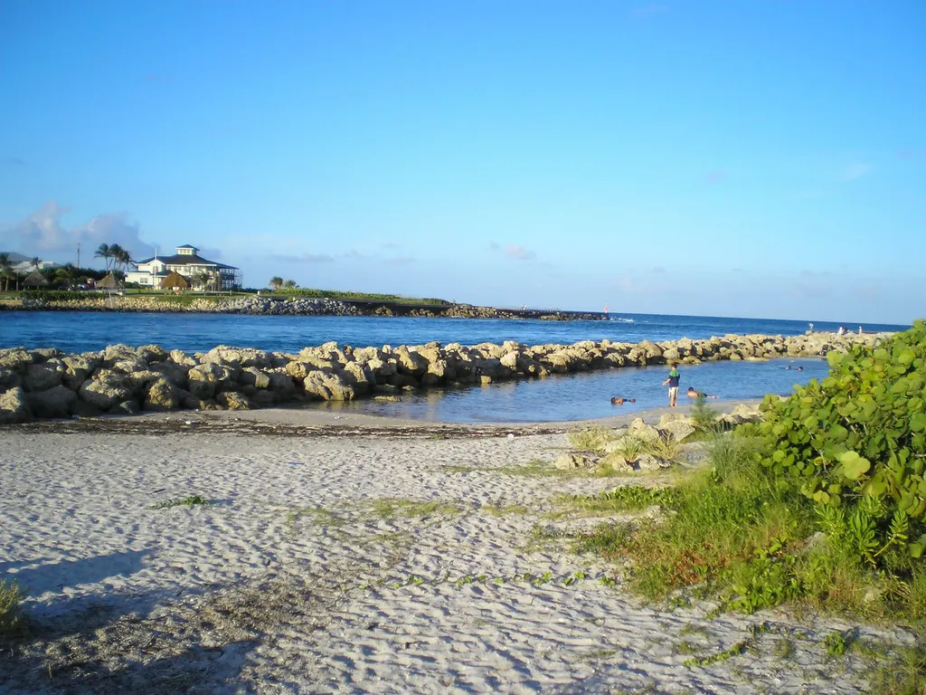 1605 Us-1 Jupiter FL 33477