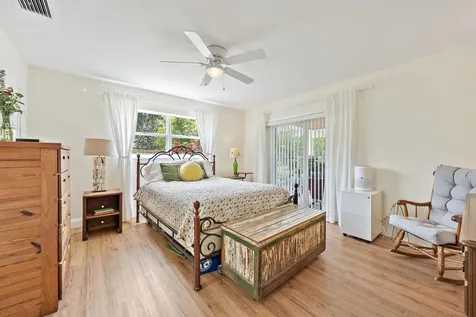 9831 Hyacinth Circle S Palm Beach Gardens FL 33410