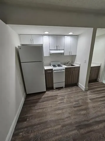 18335 NW 68 Avenue Hialeah FL 33015