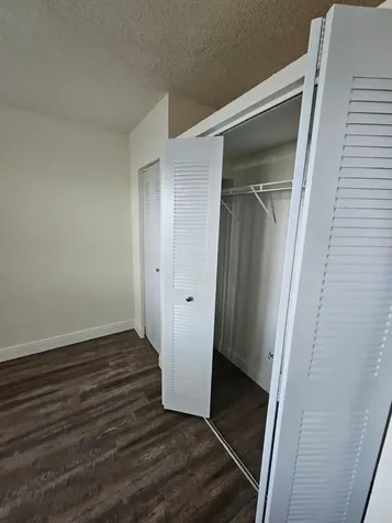 18335 NW 68 Avenue Hialeah FL 33015