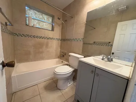 1740 SW 70th Way North Lauderdale FL 33068