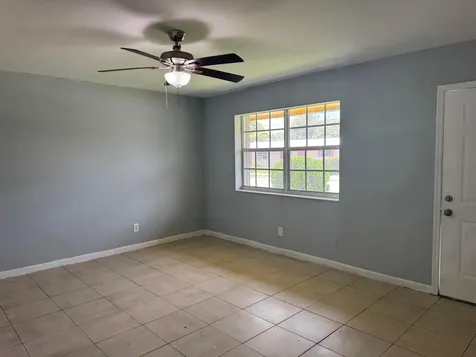 1740 SW 70th Way North Lauderdale FL 33068