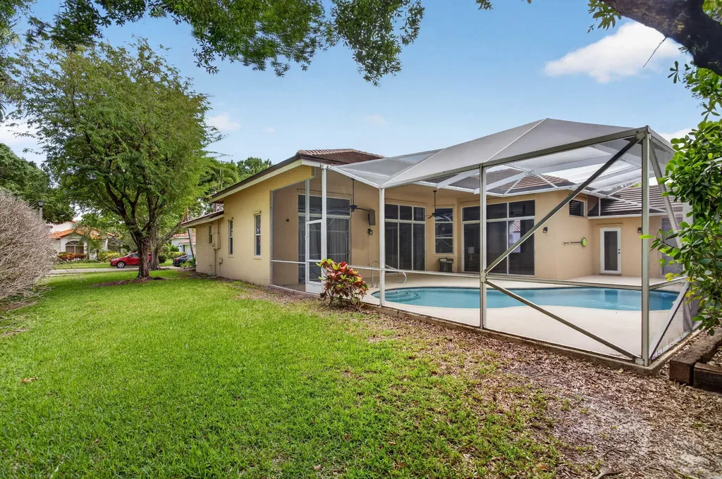 7235 NW 63rd Terrace Parkland FL 33067
